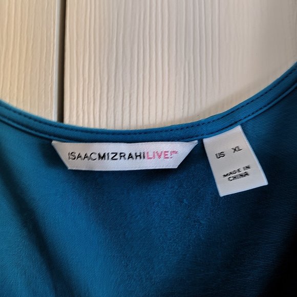 XL Isaac Mizrahi Blue Cold Shoulder Peplum Top NWOT - Picture 3 of 3